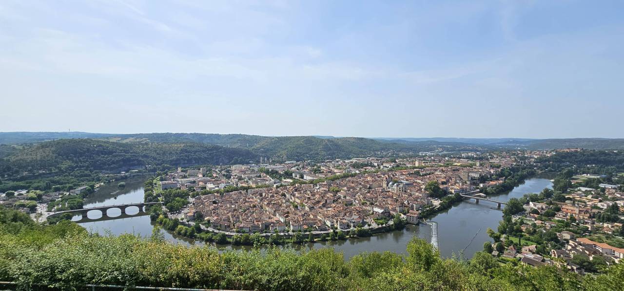 20240729_160630 - The beautiful city of Cahors, created 2000 years ago